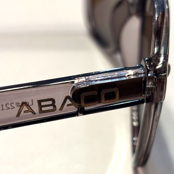 Men's Abaco Polorized Sunglasses in Crystal Grey/Deep Blue Mirror, EUC - Picture 11 of 15